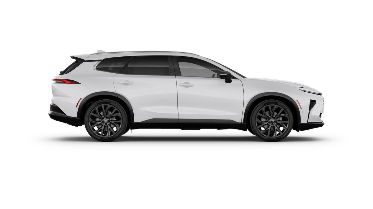 New 2025 Toyota Crown Signia image 34