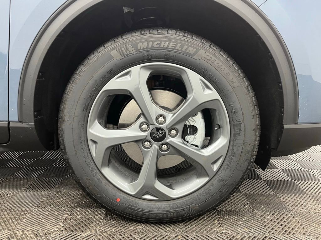 New 2026 Ford Escape ST-Line w/ Tech Pack #1 image 16