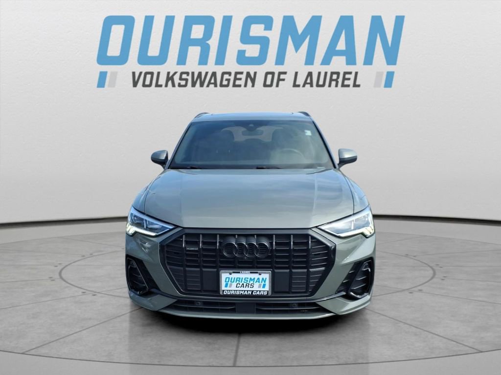 Used 2022 Audi Q3 2.0T Premium Plus w/ Premium Plus Package image 2