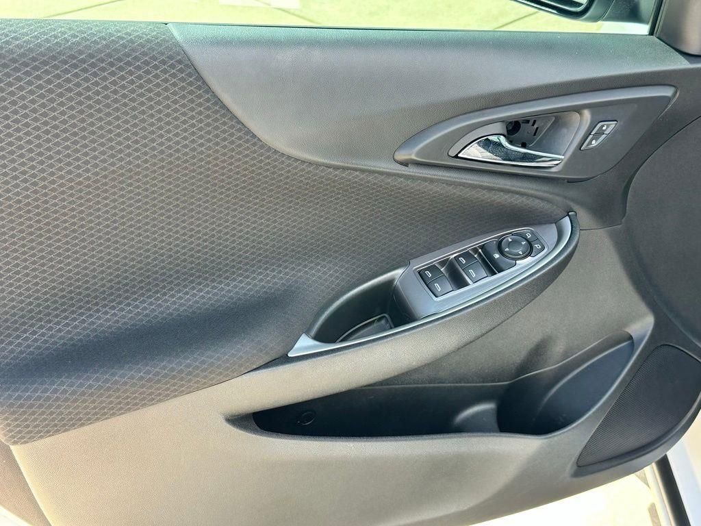 Used 2024 Chevrolet Malibu LS image 20