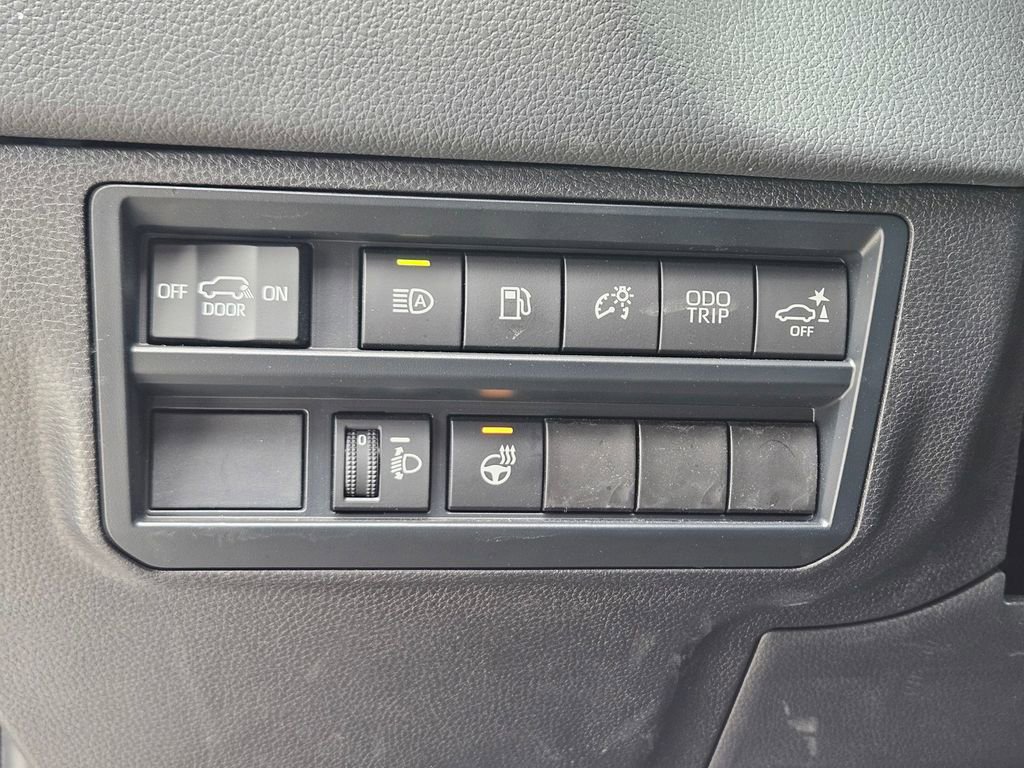 Used 2025 Toyota Sequoia SR5 w/ TRD Off-Road Package AWD/4WD image 21