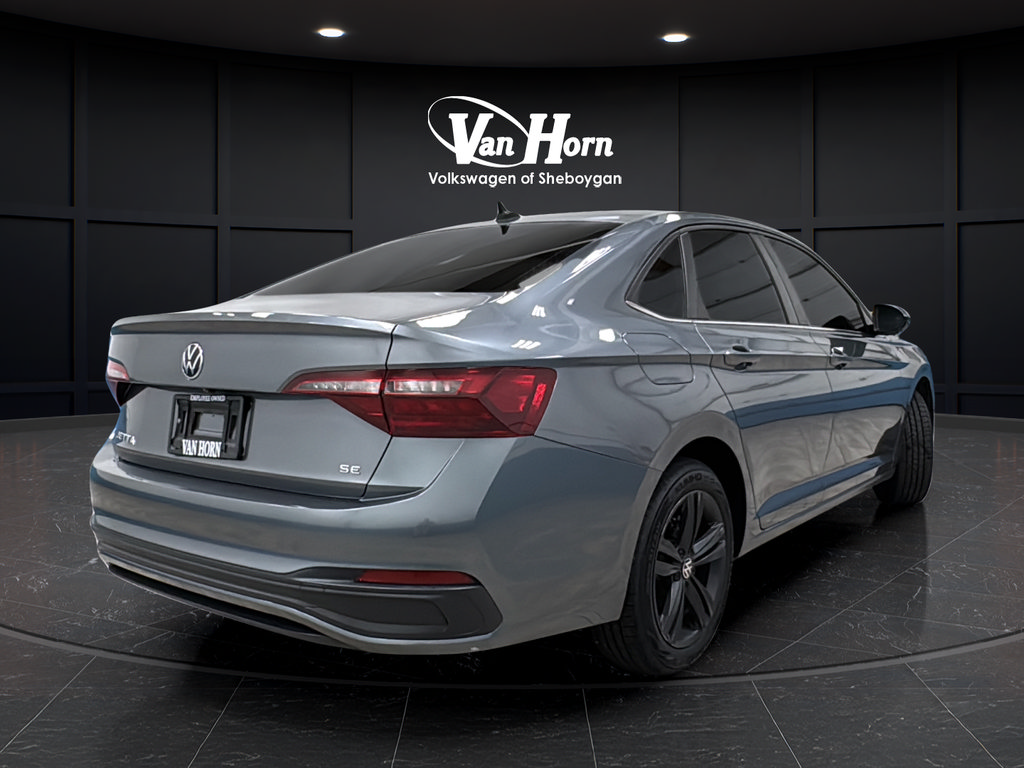 Used 2022 Volkswagen Jetta SE FWD image 7