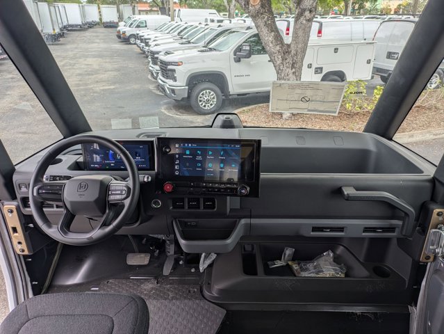 Used 2024 Chevrolet Brightdrop 600 w/ Battery Pack, Max Range AWD/4WD image 15