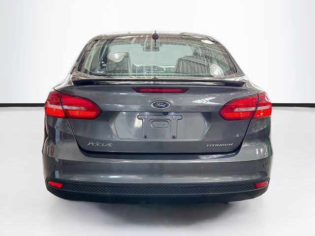 Used 2017 Ford Focus Titanium w/ Titanium Technology Package image 7