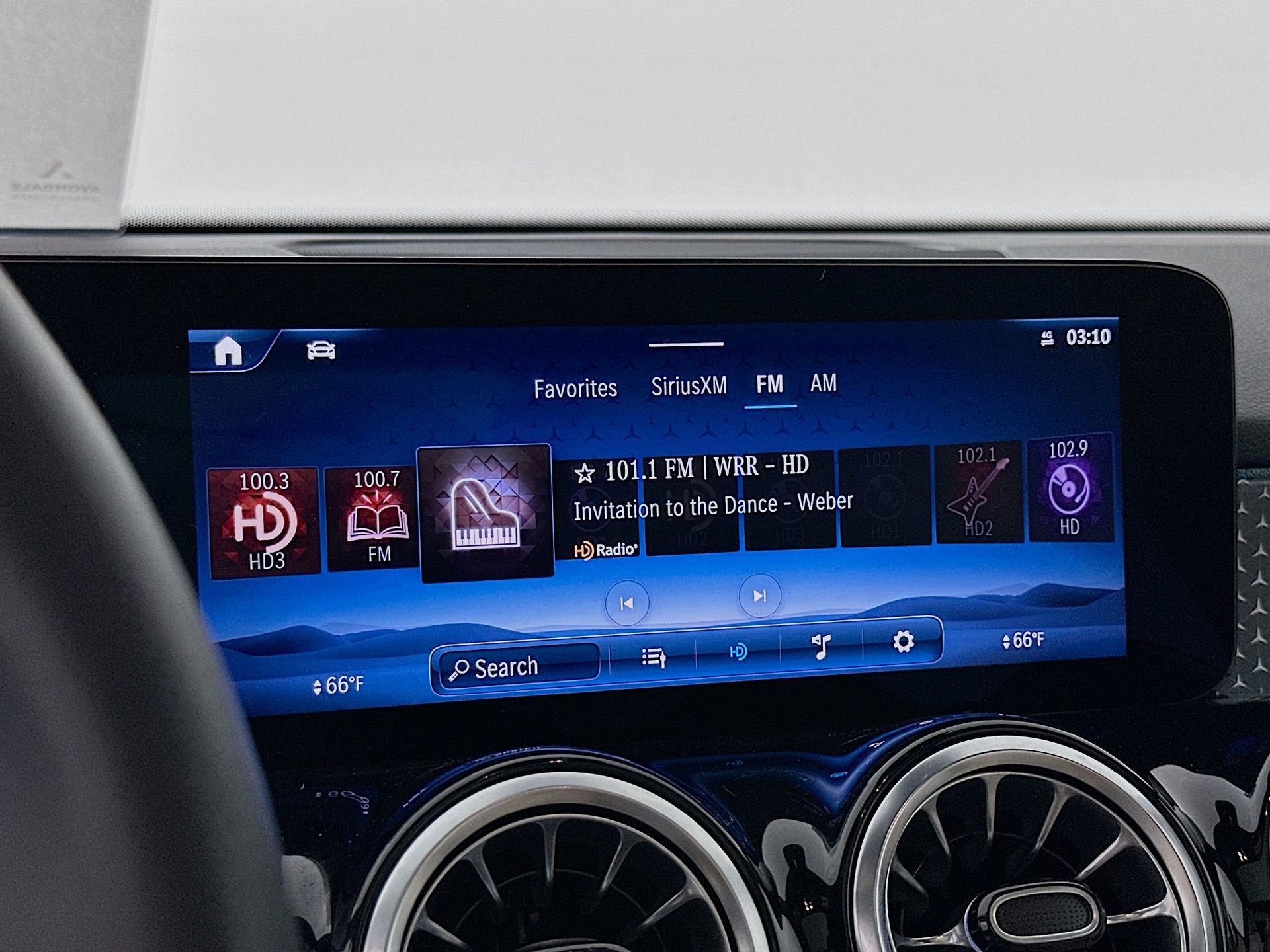 Certified 2025 Mercedes-Benz GLB 250 GLB 250 image 15