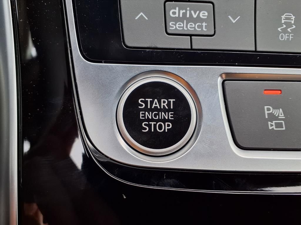 New 2026 Audi Q7 2.0T Premium image 18