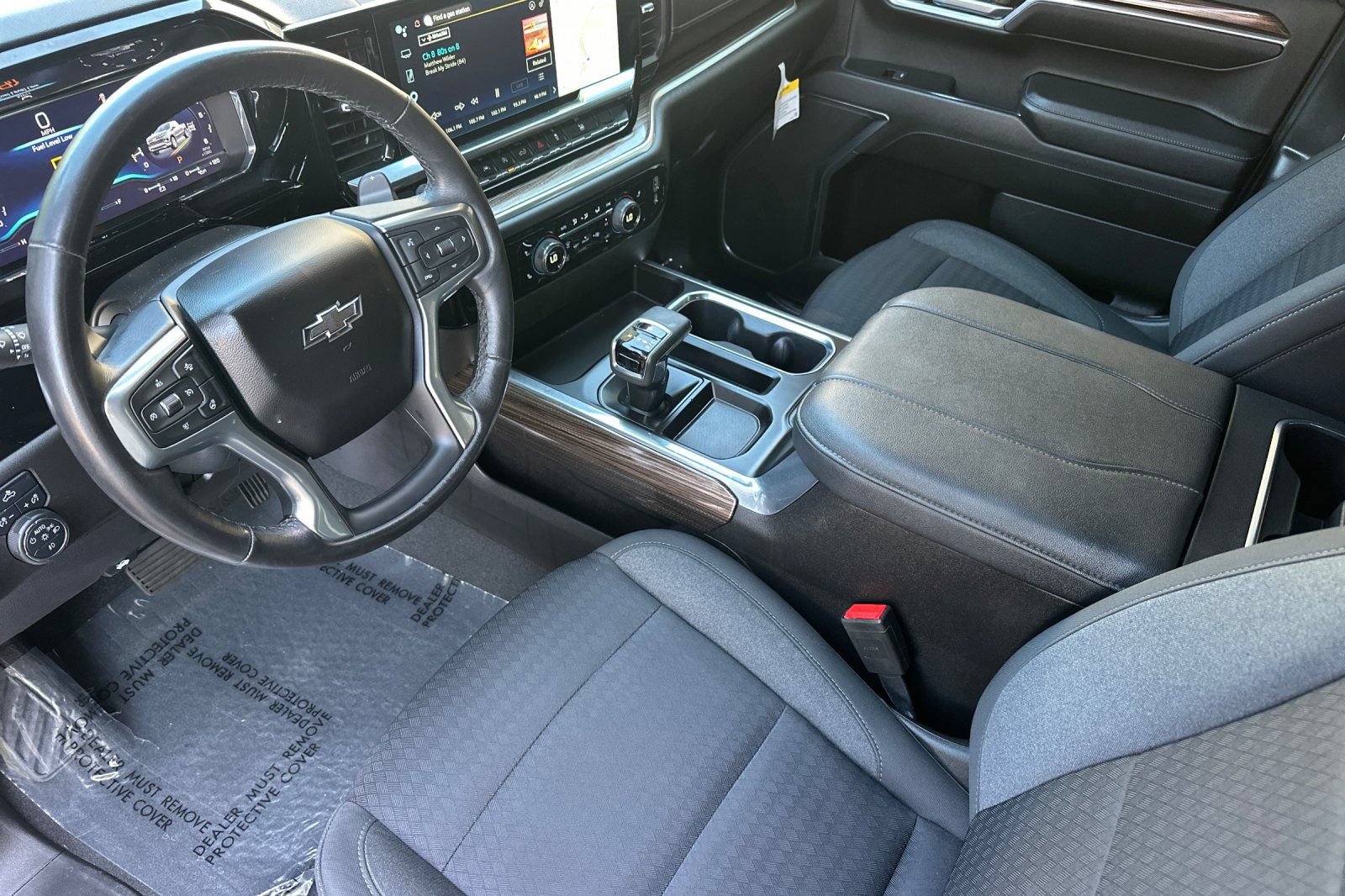 Used 2023 Chevrolet Silverado 1500 RST w/ Rally Edition AWD/4WD image 9