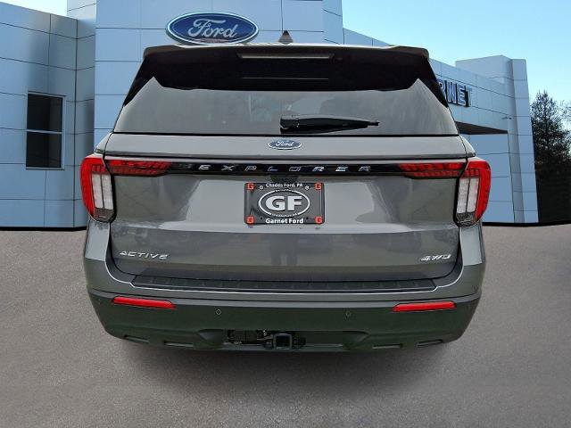 Certified 2025 Ford Explorer Active image 5