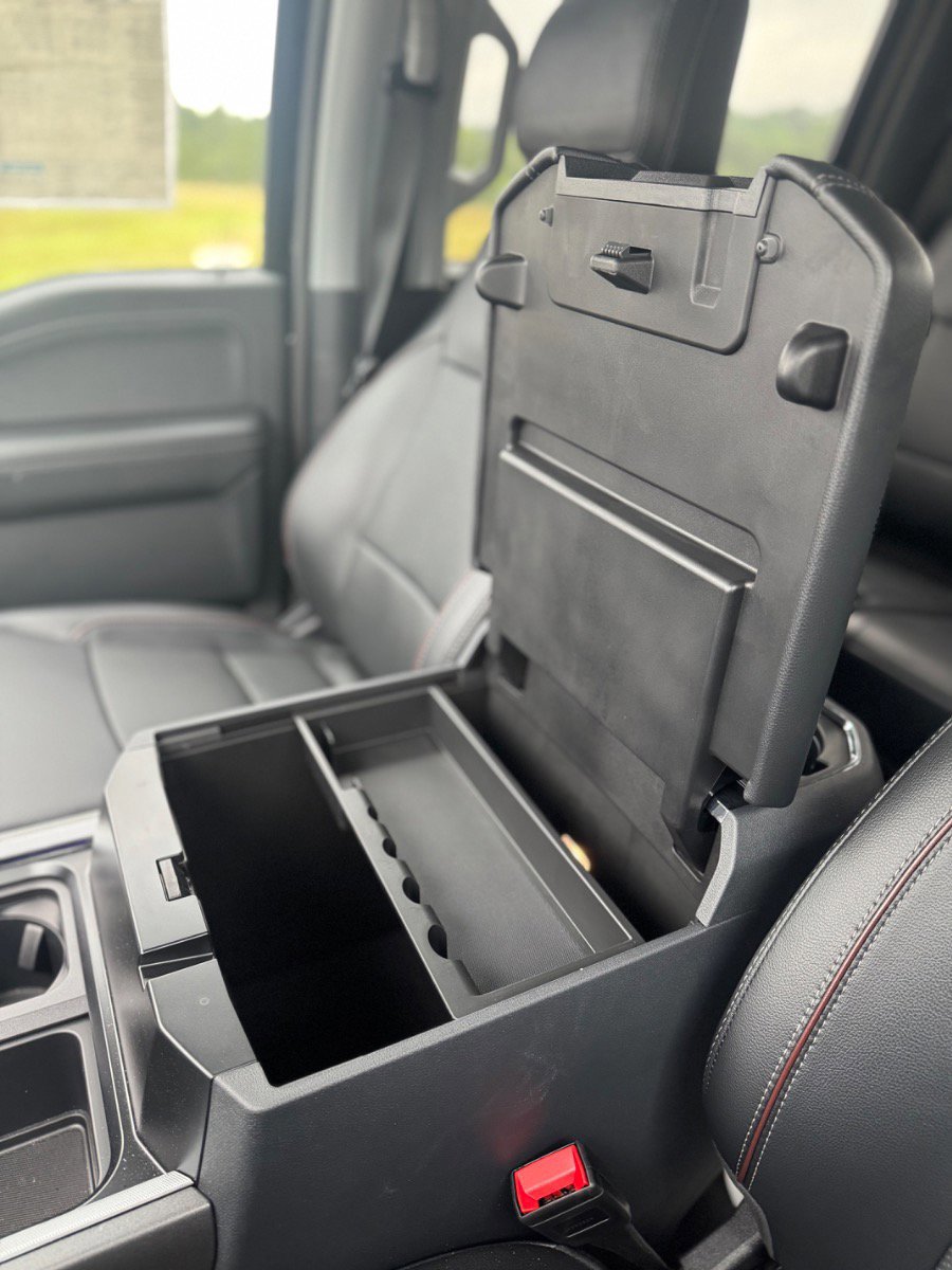 New 2023 Ford F250 Lariat w/ Lariat Ultimate Package image 45