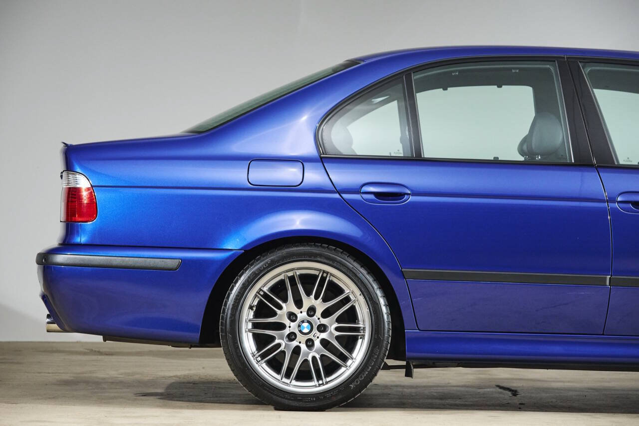 Used 2001 BMW M5 RWD image 50