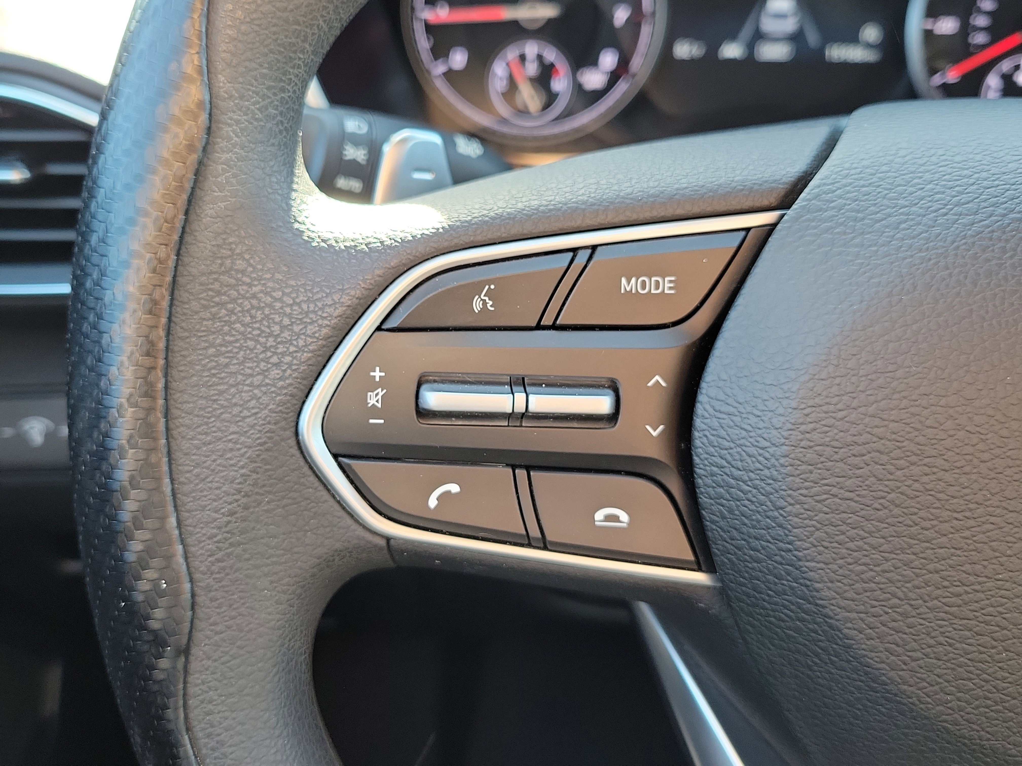 Used 2023 Hyundai Santa Fe SE w/ Cargo Package image 27