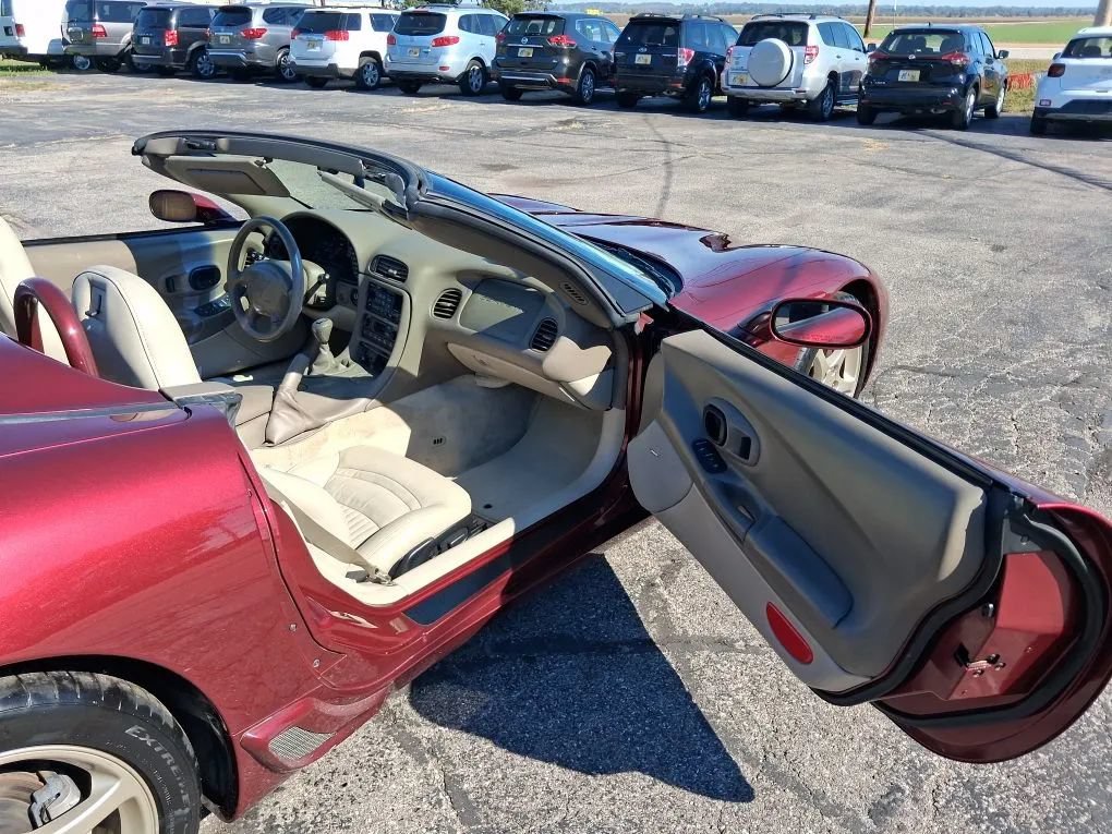 Used 2003 Chevrolet Corvette Convertible w/ Preferred Equipment Group1 RWD image 48