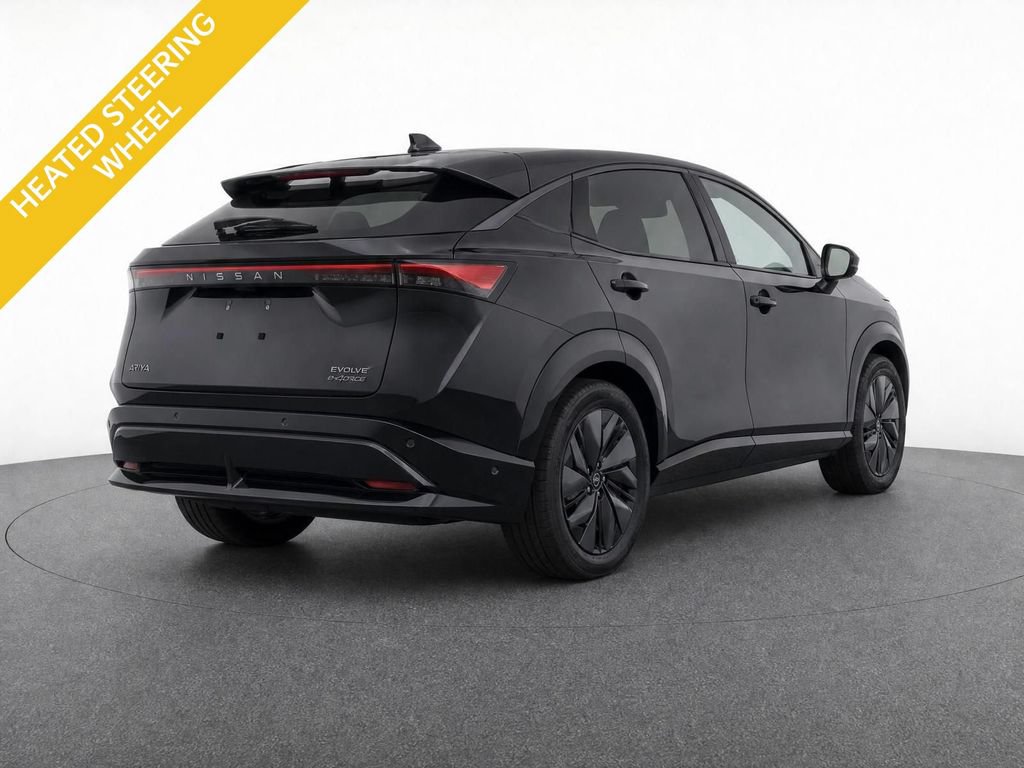 Used 2024 Nissan Ariya AWD image 3