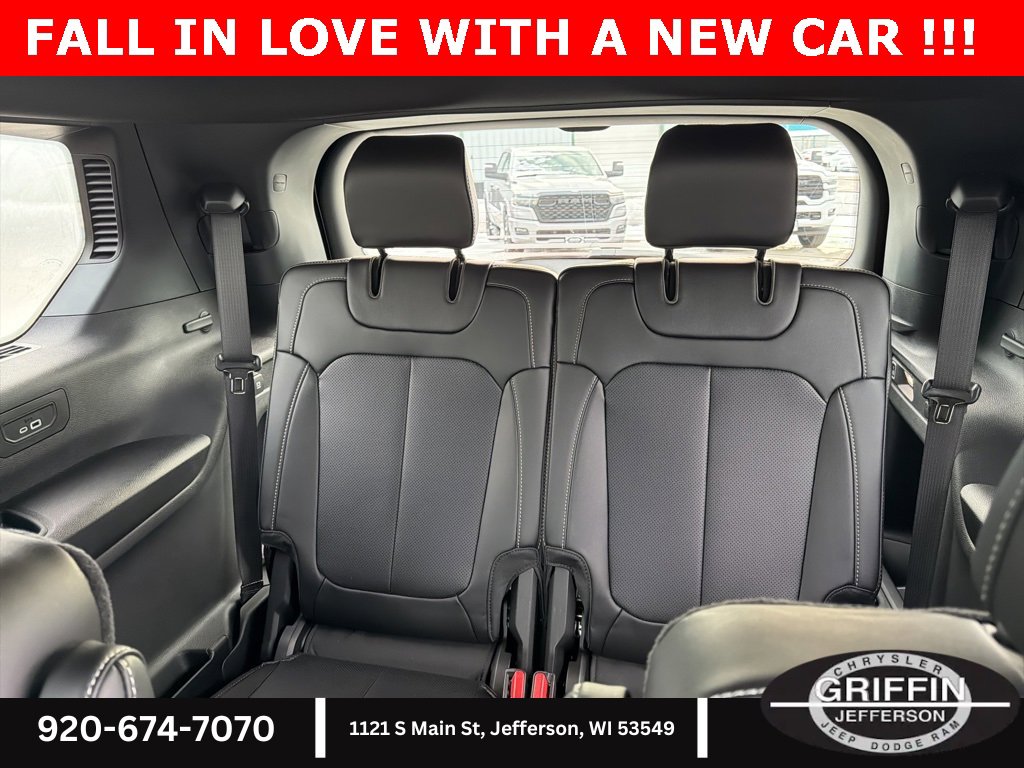 New 2025 Jeep Grand Cherokee L Limited w/ Luxury Tech Group II image 15