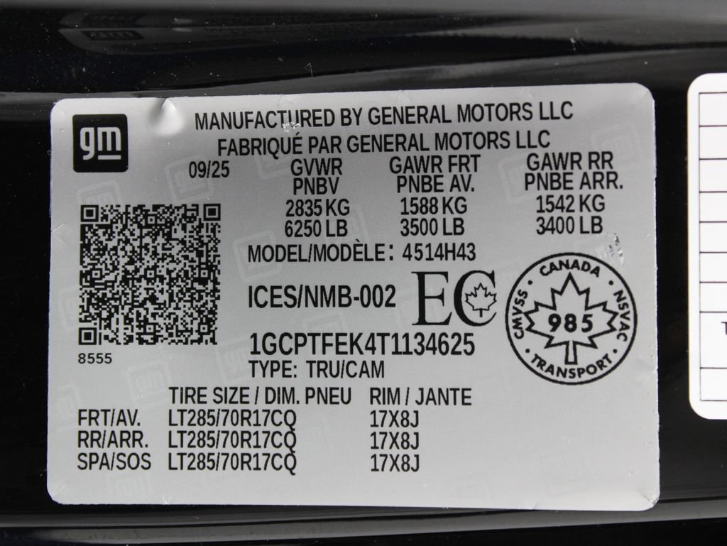 Used 2026 Chevrolet Colorado ZR2 w/ Technology Package AWD/4WD image 75