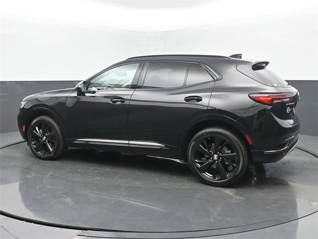 Certified 2022 Buick Envision Preferred w/ Sport Touring Package image 3