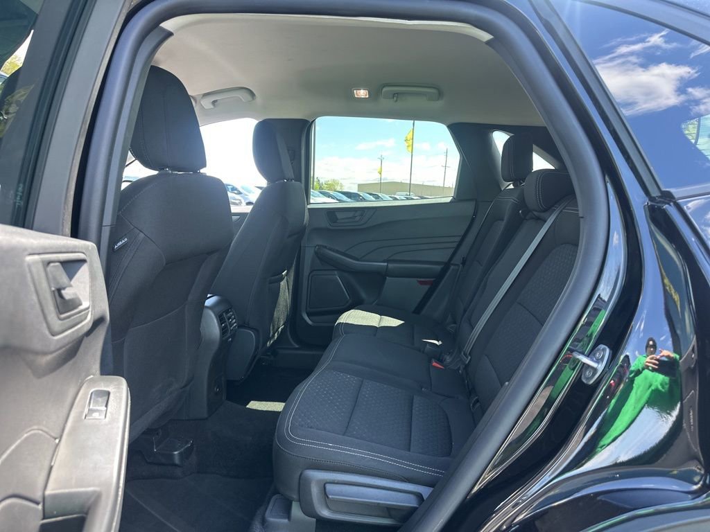 Used 2025 Ford Escape Active AWD/4WD image 21
