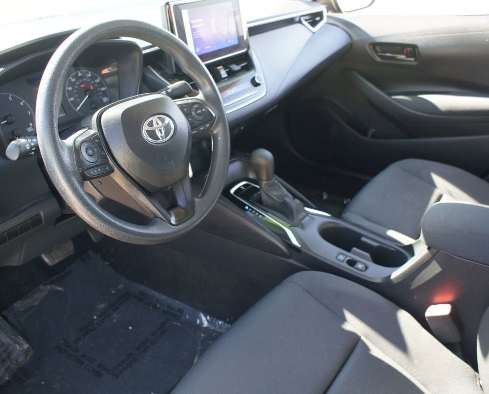 Used 2024 Toyota Corolla LE image 12