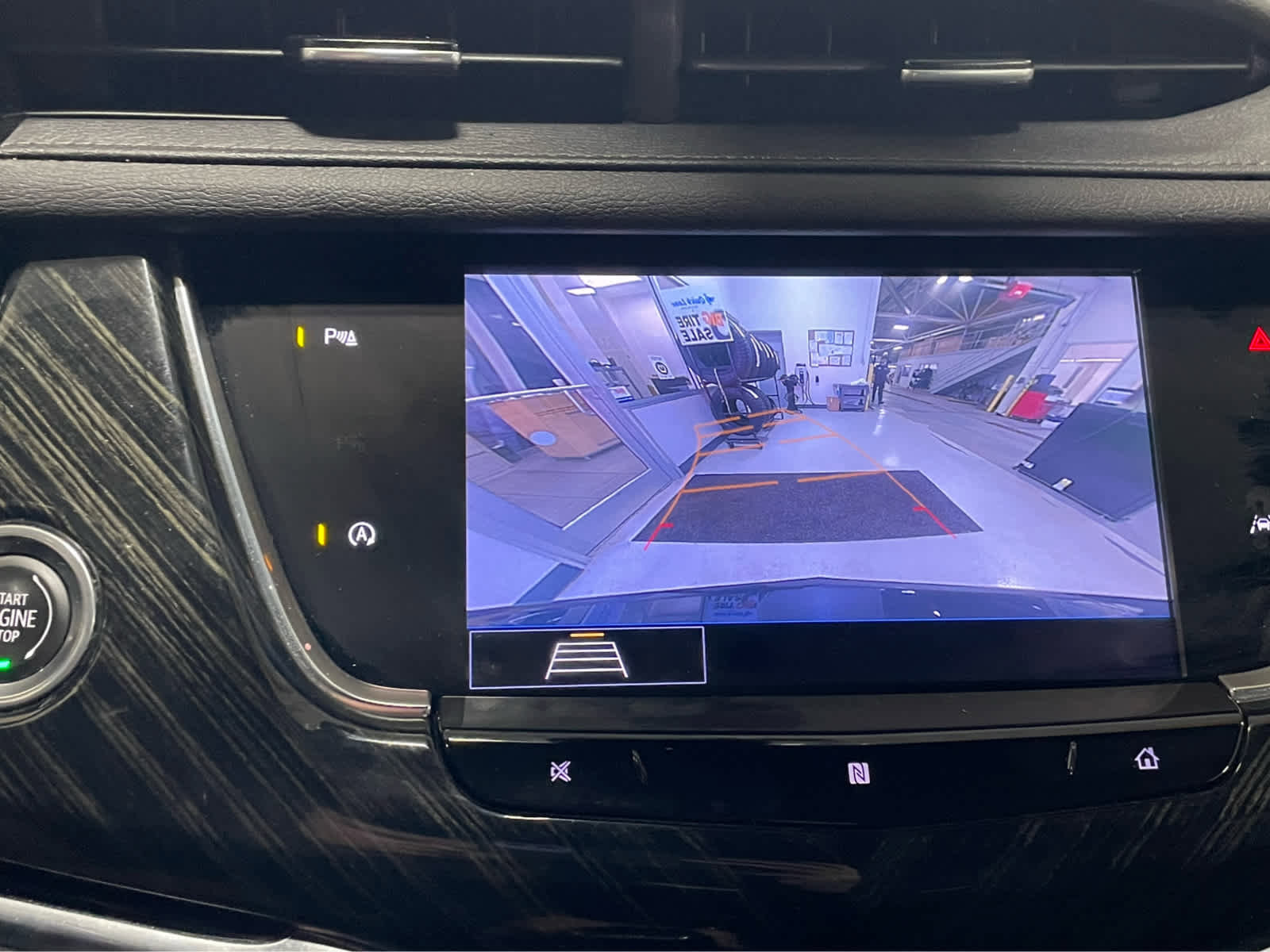 Used 2020 Cadillac XT6 Premium Luxury image 24