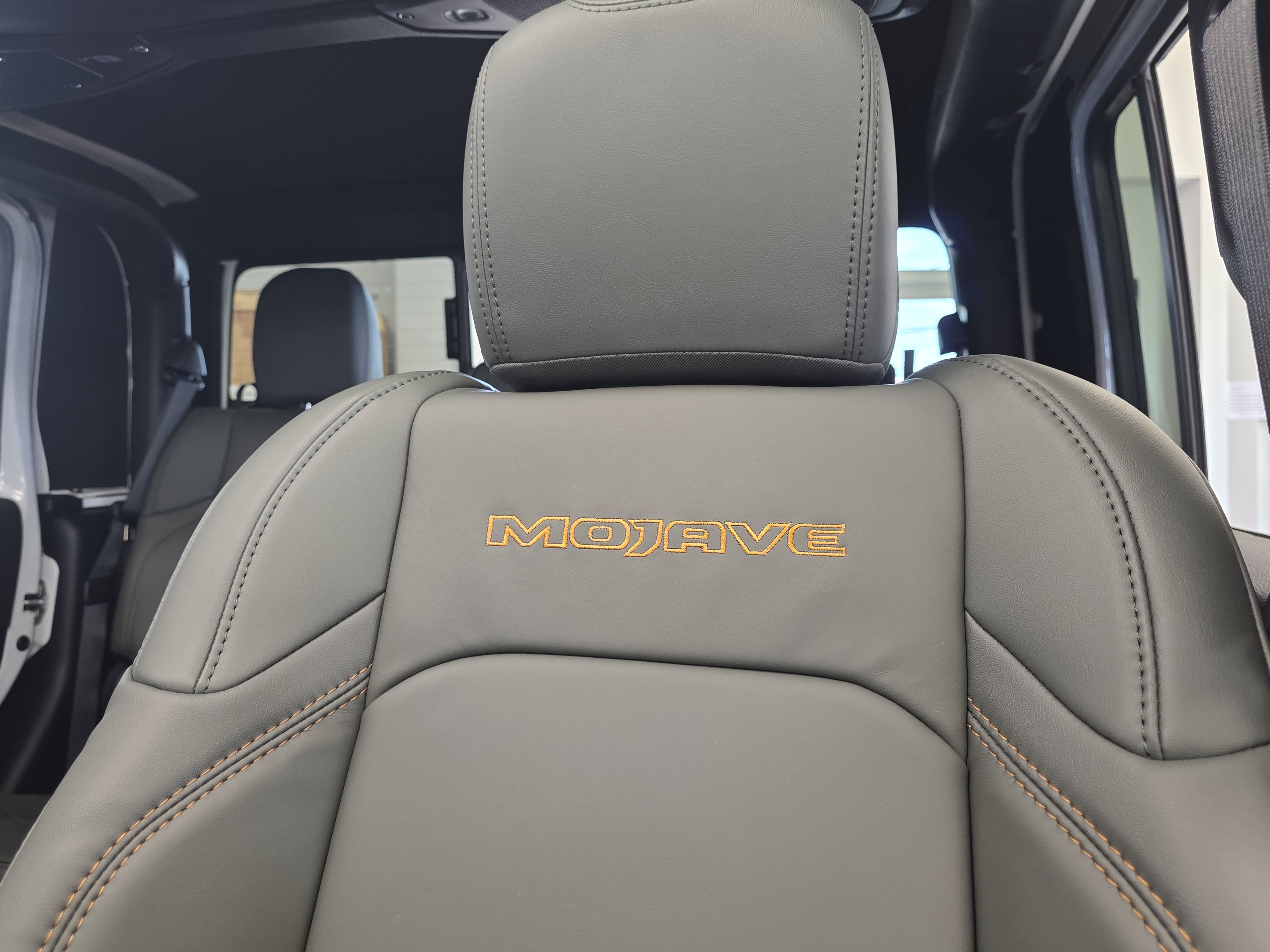 New 2026 Jeep Gladiator Mojave AWD/4WD image 19