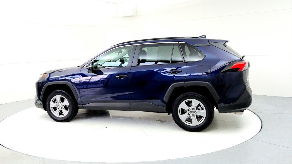 Certified 2024 Toyota RAV4 XLE w/ Convenience Package AWD/4WD image 4