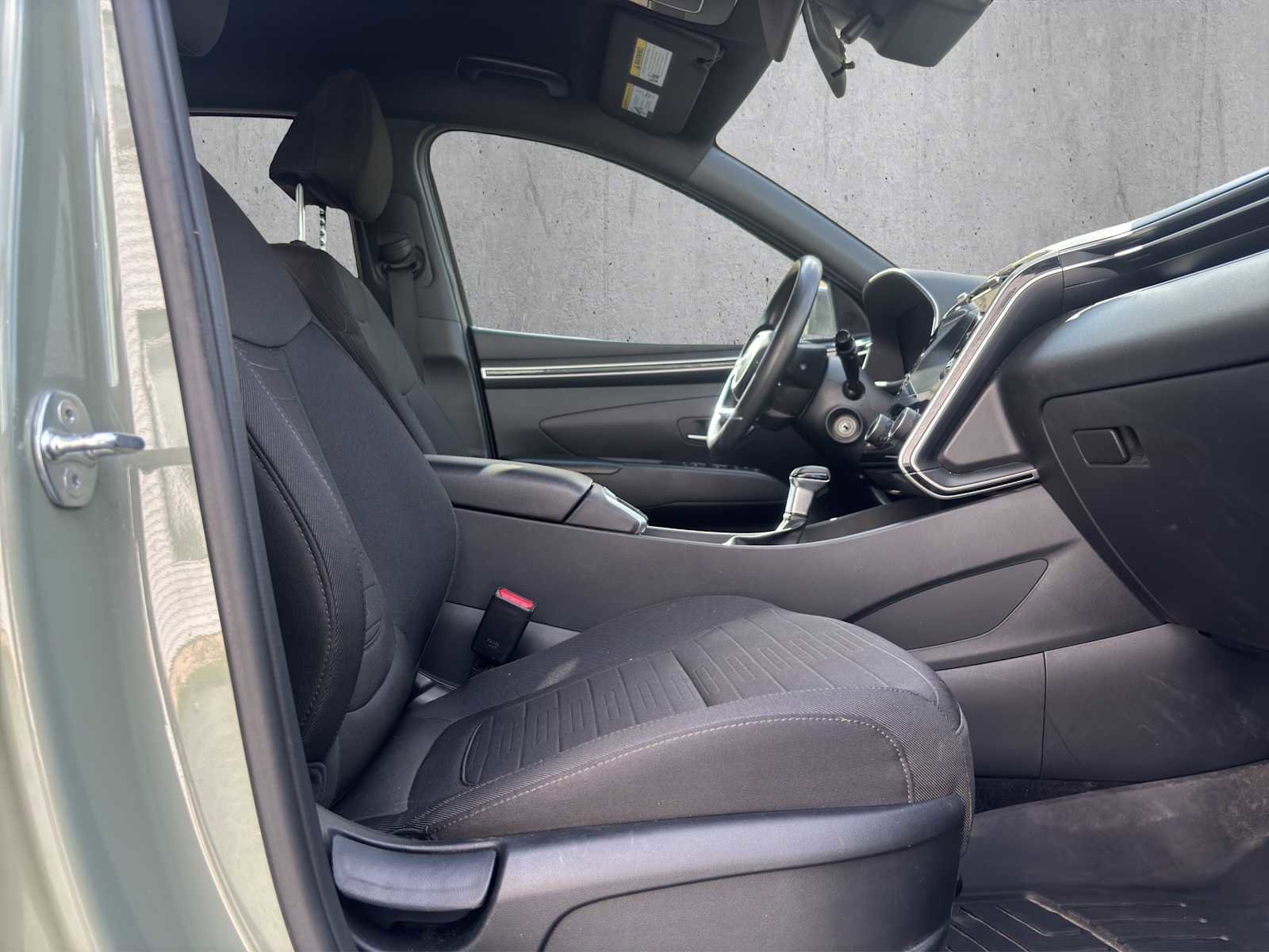 Used 2023 Hyundai Santa Cruz SE image 18