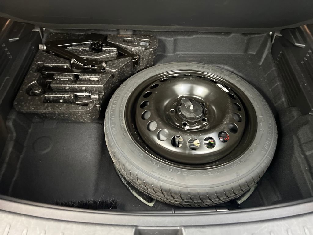 Used 2025 Chevrolet TrailBlazer LT image 31