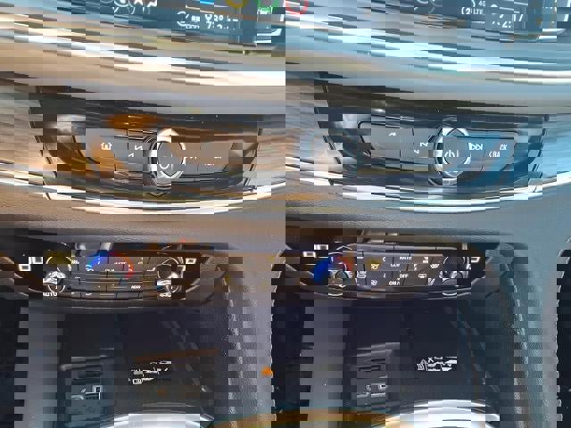 Used 2024 Buick Enclave Premium image 14