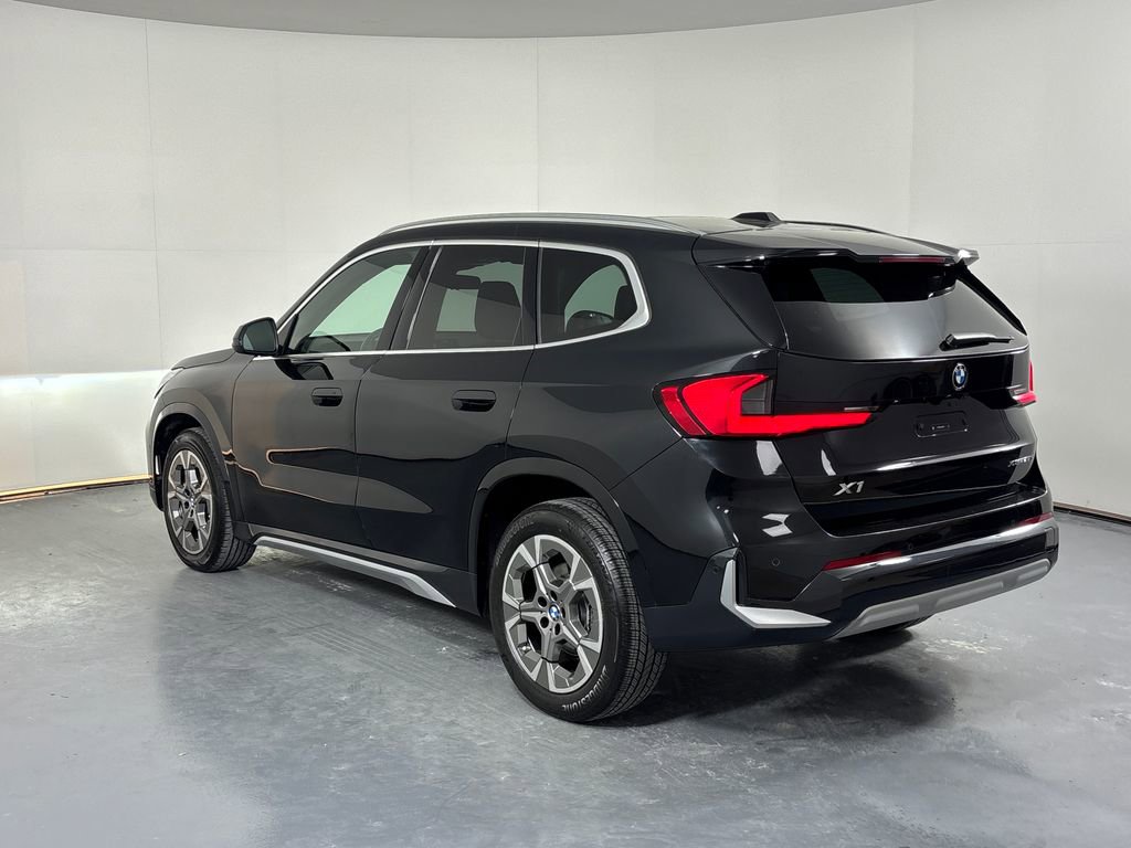 Used 2025 BMW X1 xDrive28i w/ Convenience Package image 4
