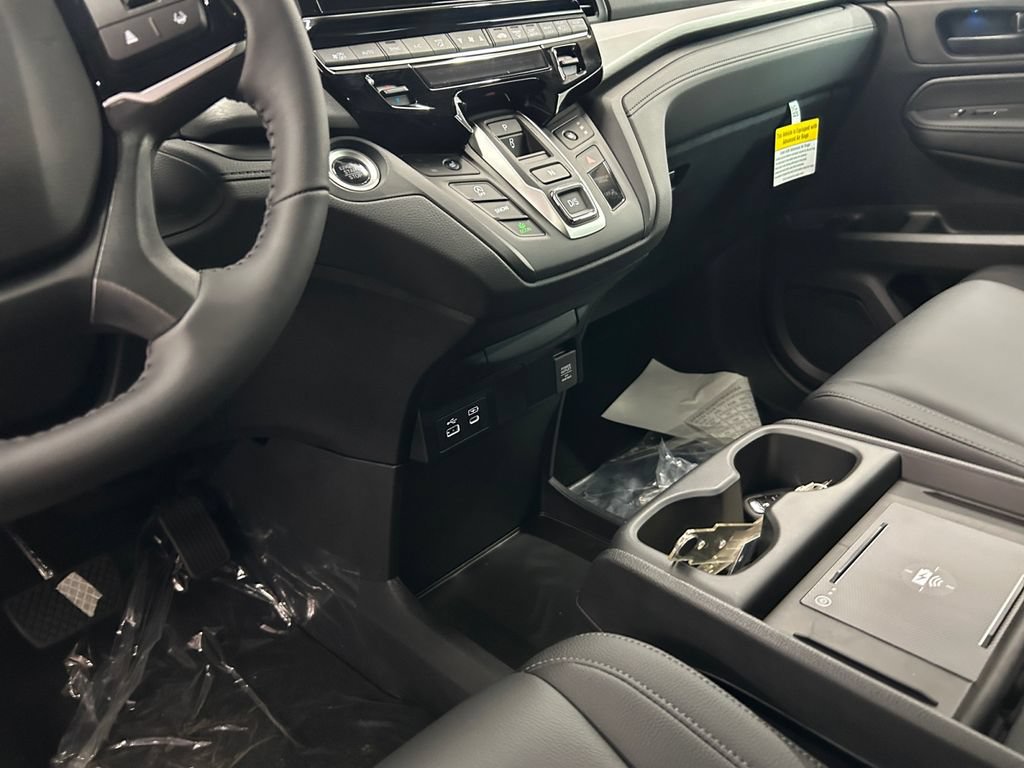 New 2026 Honda Odyssey EX-L image 11