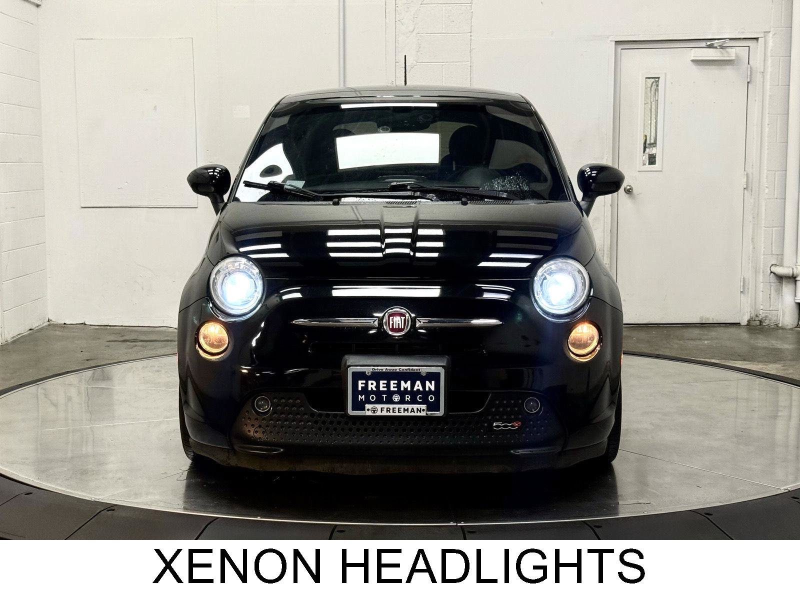 Used 2019 FIAT 500 e FWD image 3