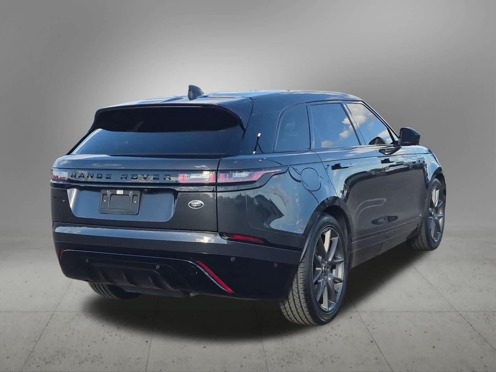Used 2021 Land Rover Range Rover Velar R-Dynamic S AWD/4WD image 6