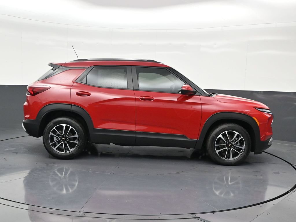 Used 2026 Chevrolet TrailBlazer LT image 7