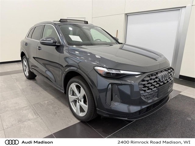 New 2025 Audi Q5 Premium Plus image 1