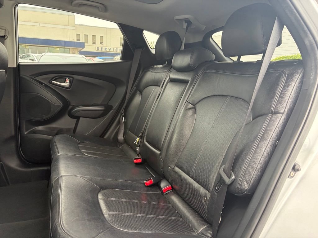 Used 2013 Hyundai Tucson Limited w/ Premium Pkg AWD/4WD image 23