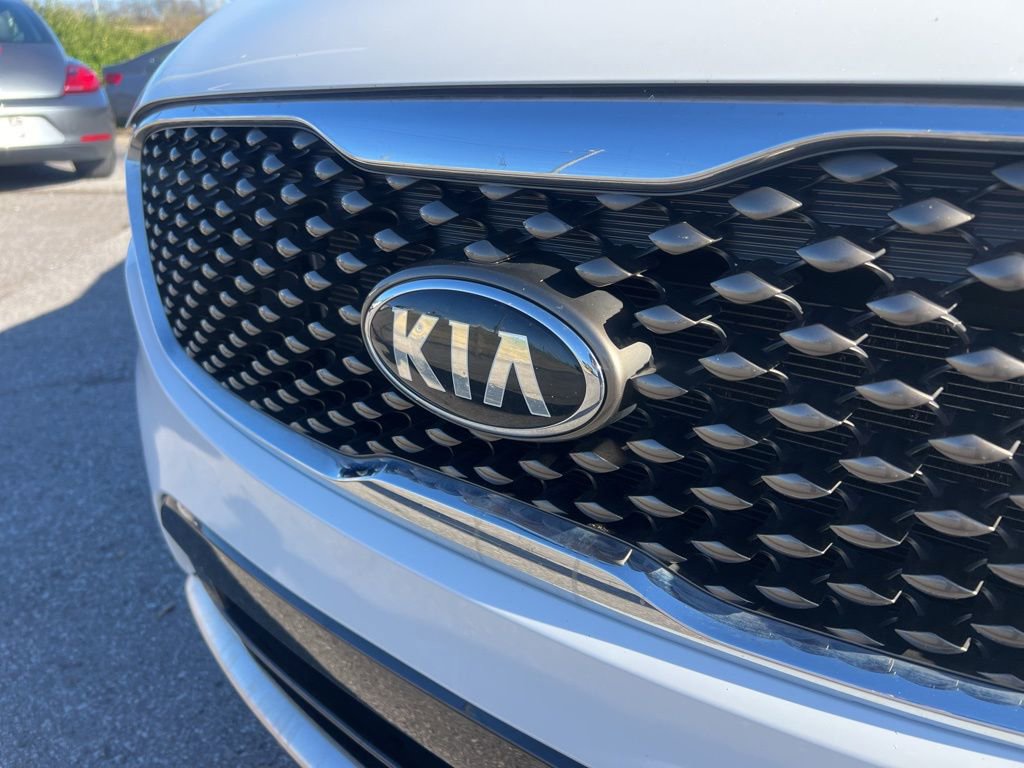 Used 2016 Kia Sorento SX image 10