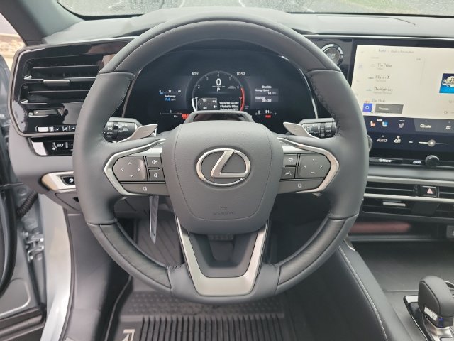 New 2026 Lexus RX 350 AWD image 21