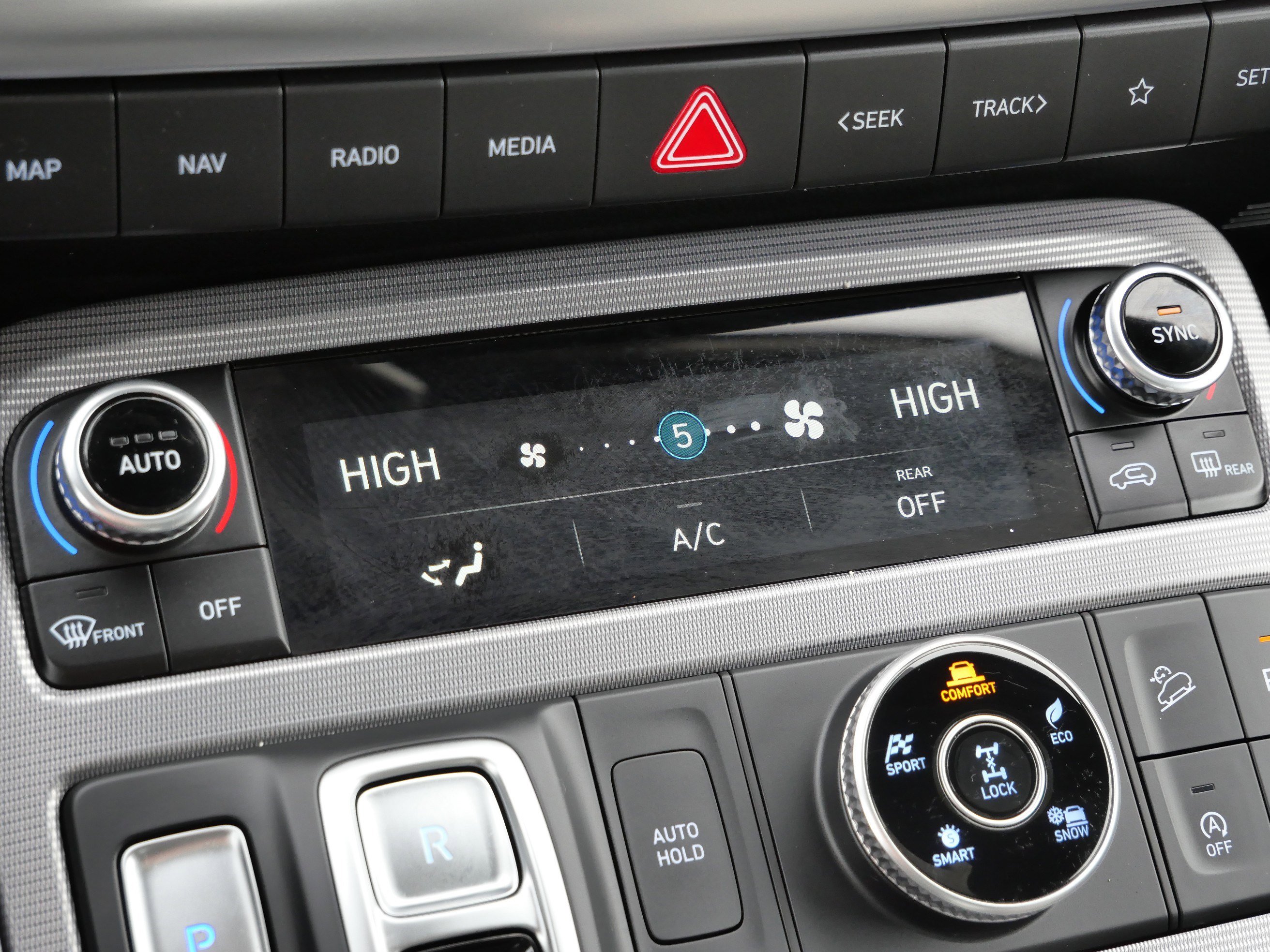 Used 2024 Hyundai Palisade Calligraphy AWD/4WD image 24