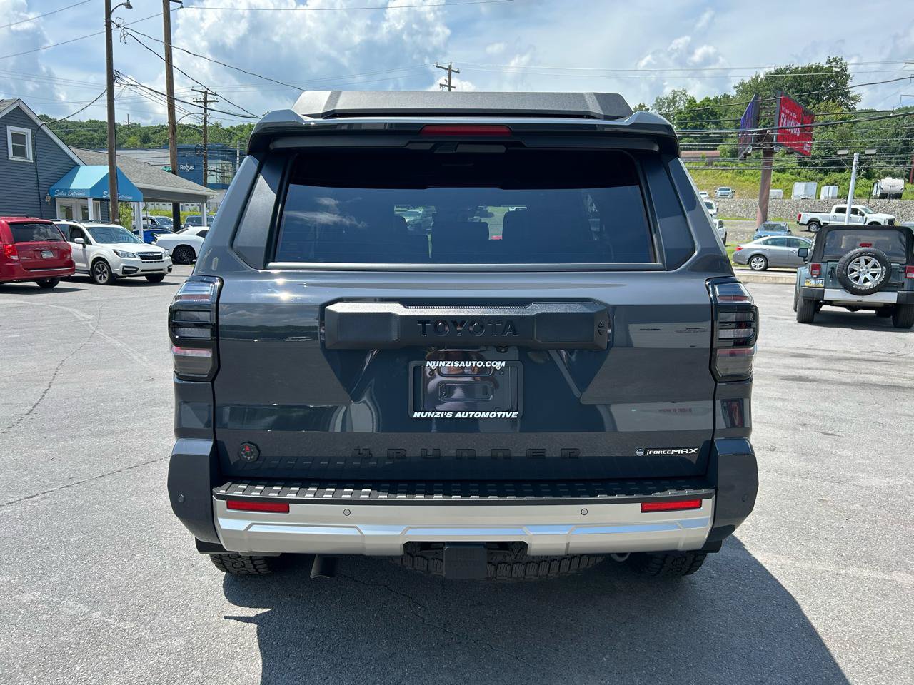 Used 2025 Toyota 4Runner Trailhunter AWD/4WD image 4
