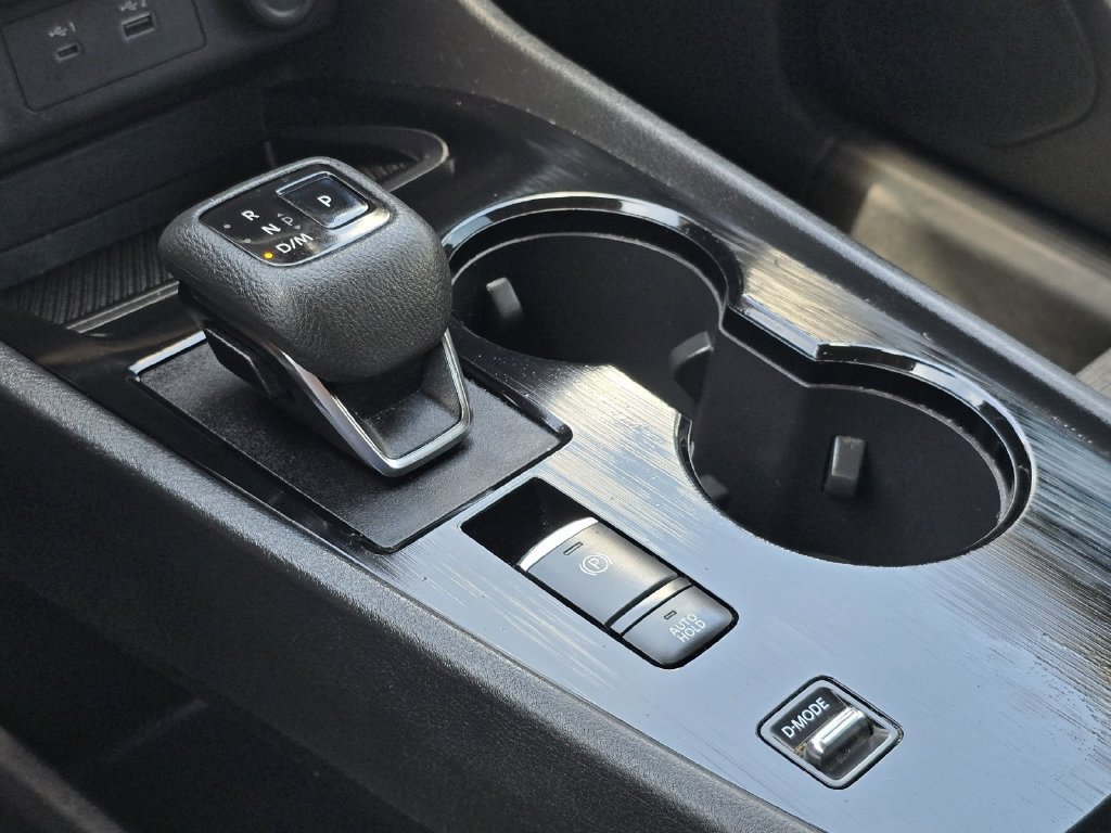 Used 2021 Nissan Rogue S FWD image 22