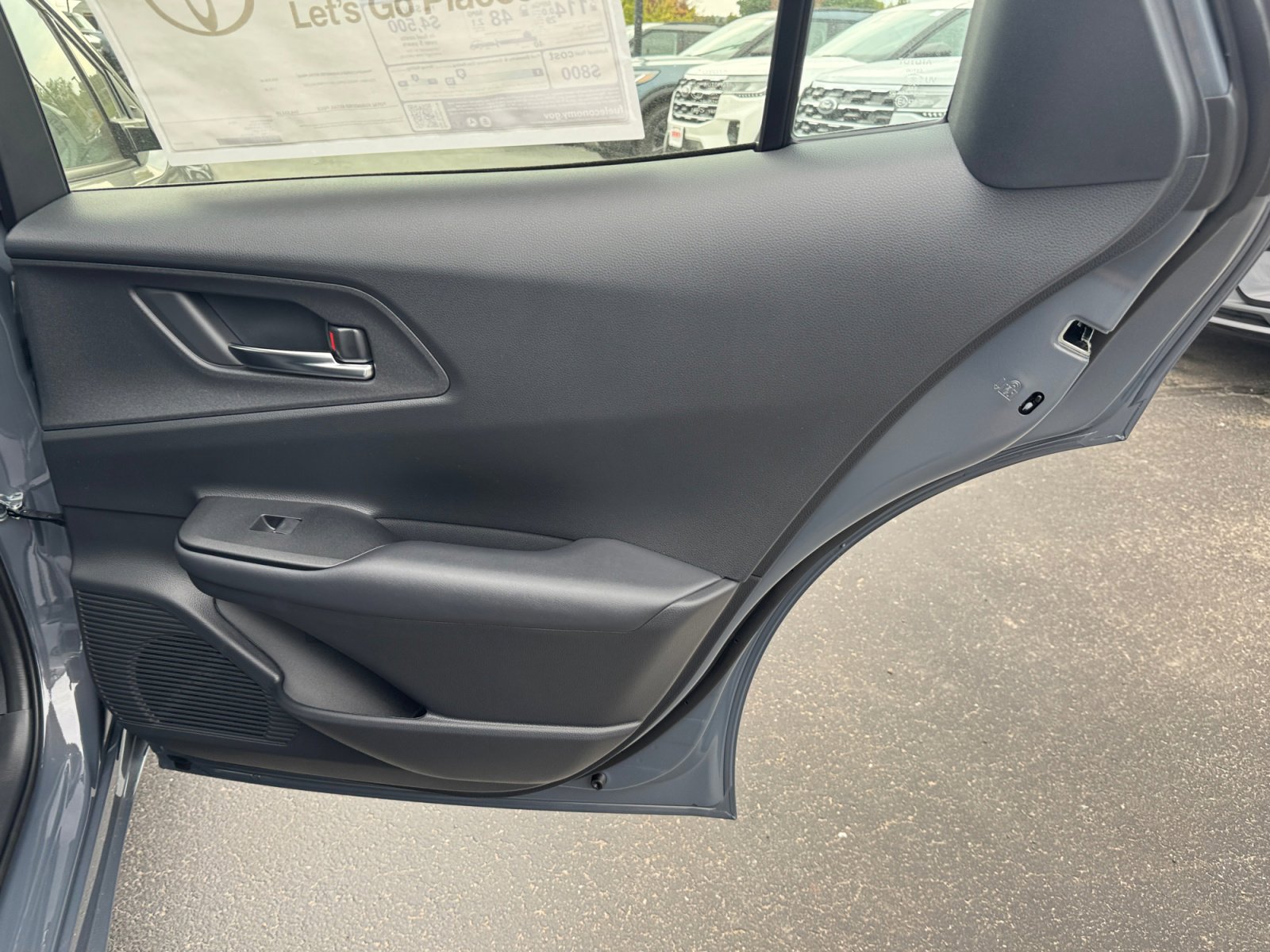 New 2026 Toyota Prius Plug-In Hybrid image 27