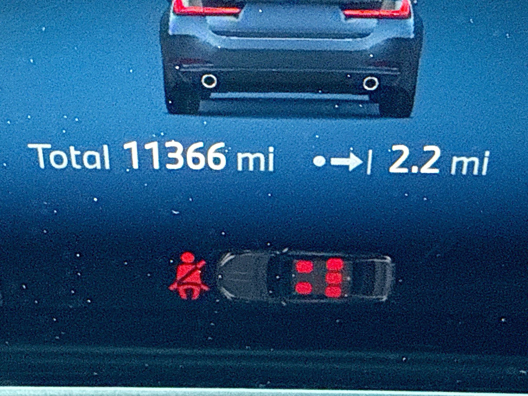 Used 2025 BMW 330i Sedan image 42