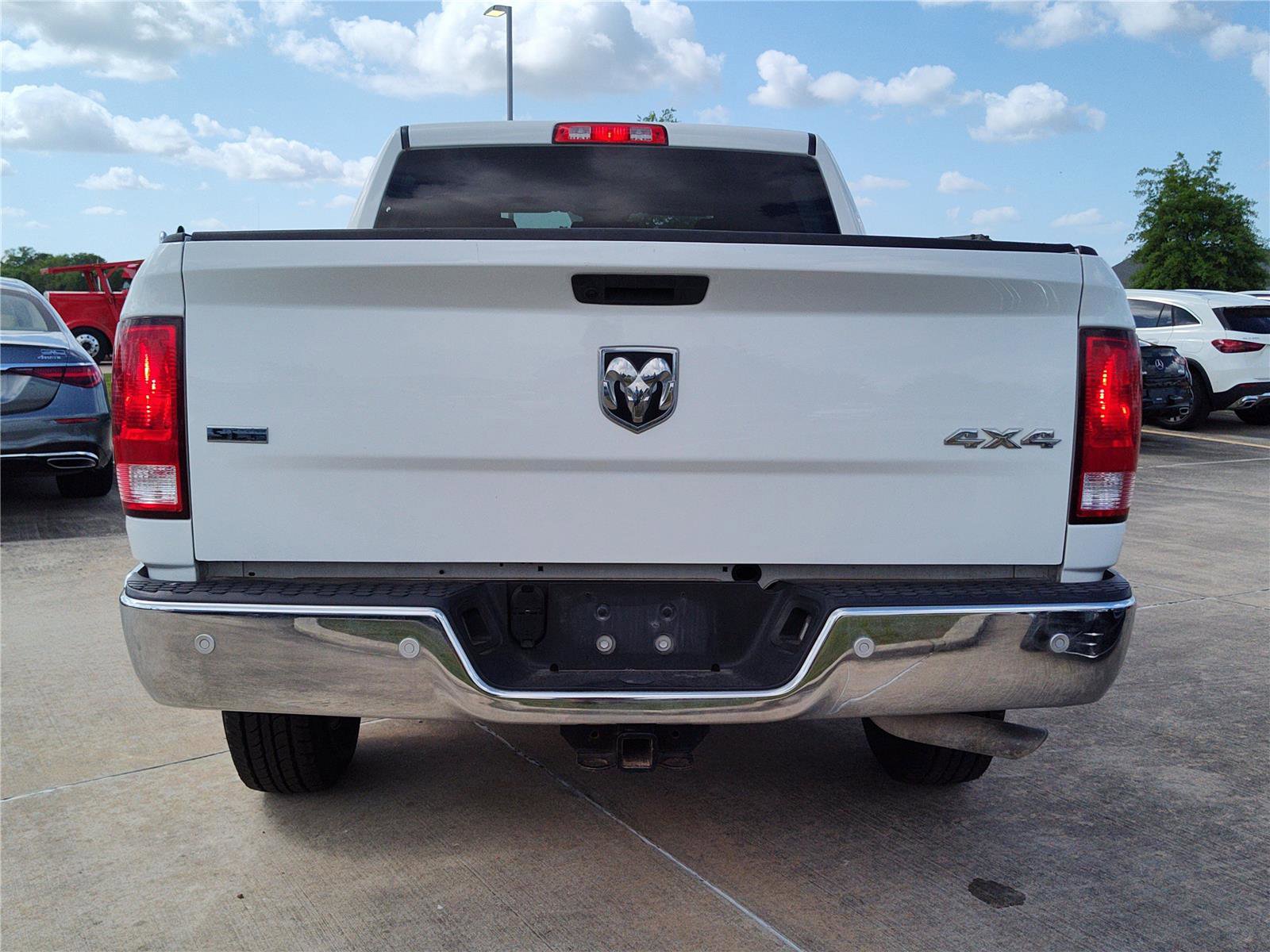 Used 2022 RAM 1500 Classic SLT w/ Electronics Group AWD/4WD image 5