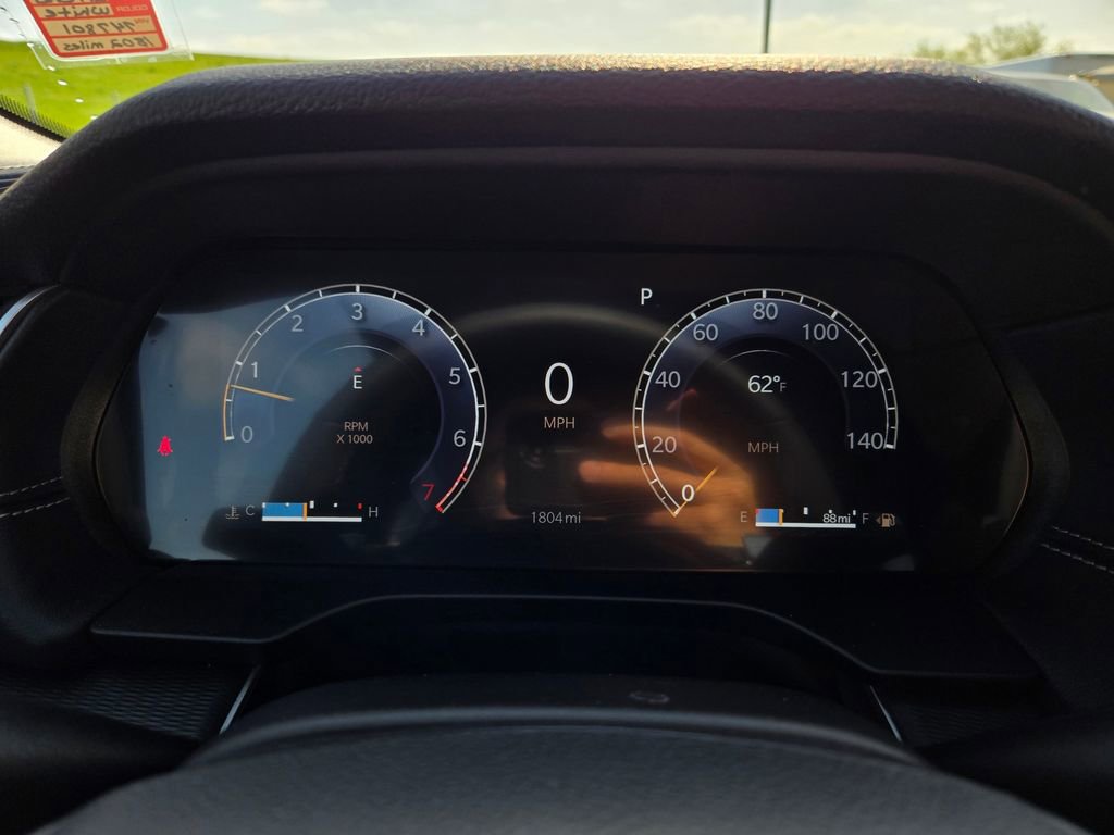 Used 2025 Jeep Grand Cherokee Altitude image 21