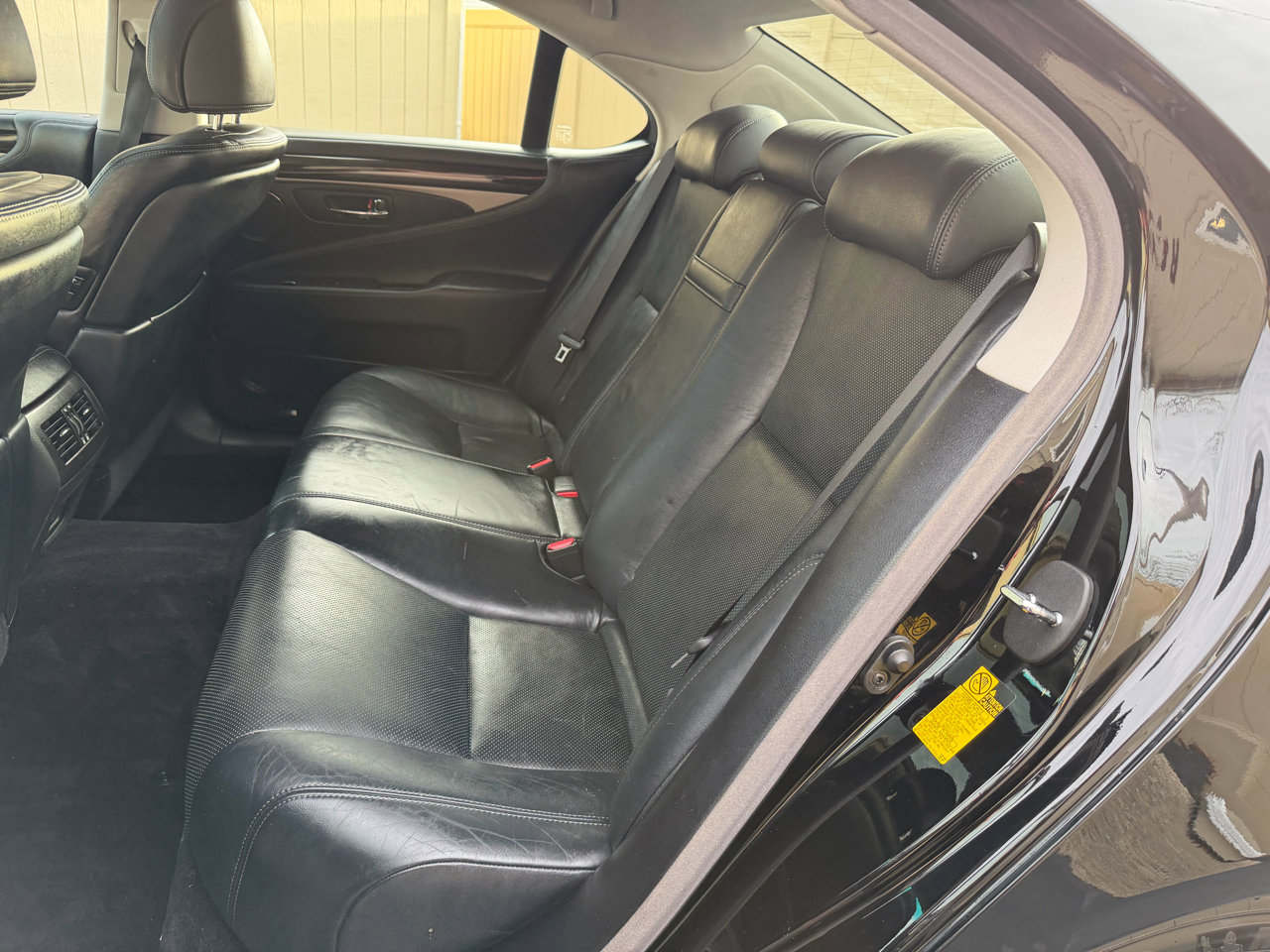 Used 2013 Lexus LS 460 Luxury Sedan AWD w/ Comfort Pkg image 27