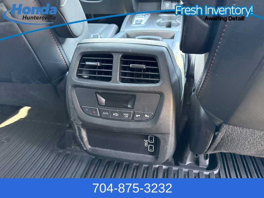Used 2022 Honda Pilot TrailSport image 14