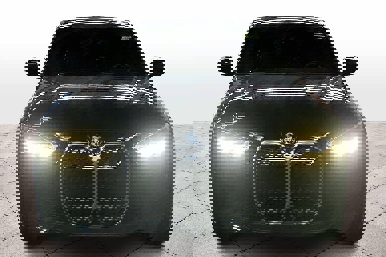 Certified 2024 BMW i4 eDrive35 w/ Premium Package image 3