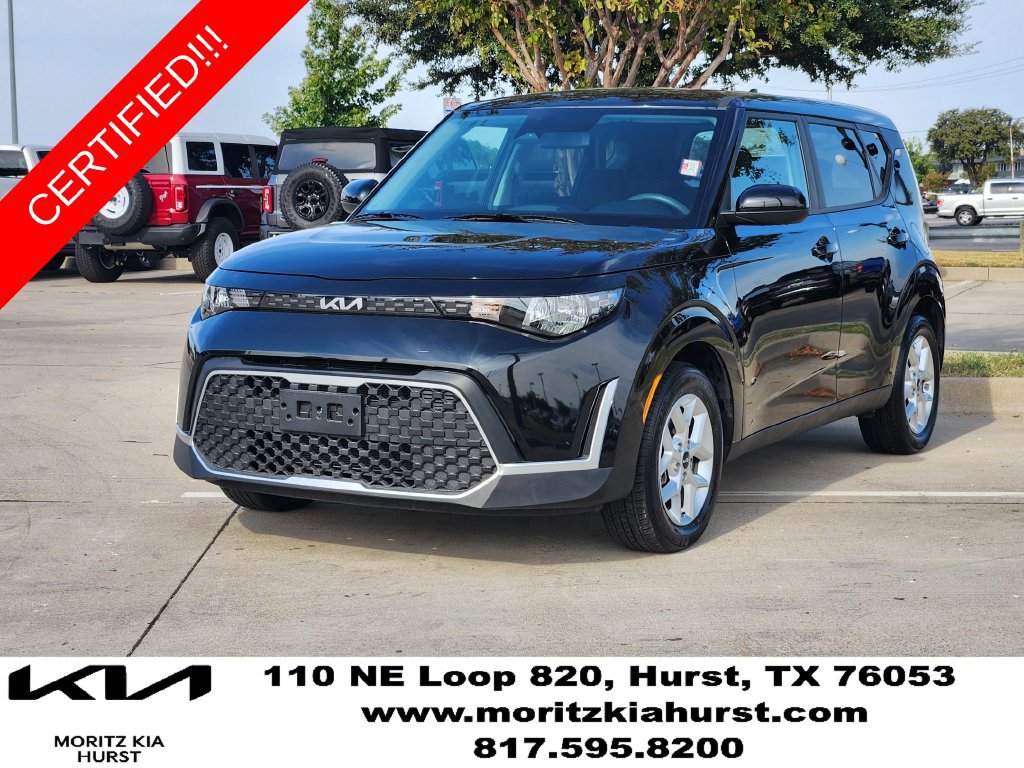 Used 2025 Kia Soul LX w/ LX Technology Package FWD image 2