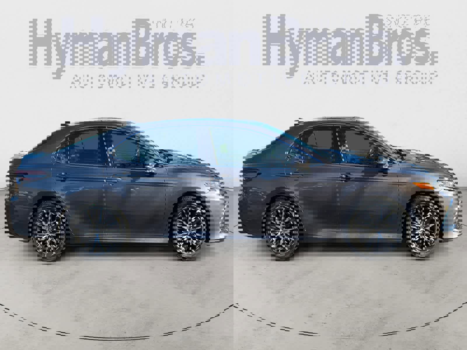 Used 2021 Toyota Camry XLE w/ Navigation Package image 2