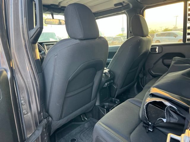 Used 2022 Jeep Gladiator Sport AWD/4WD image 12